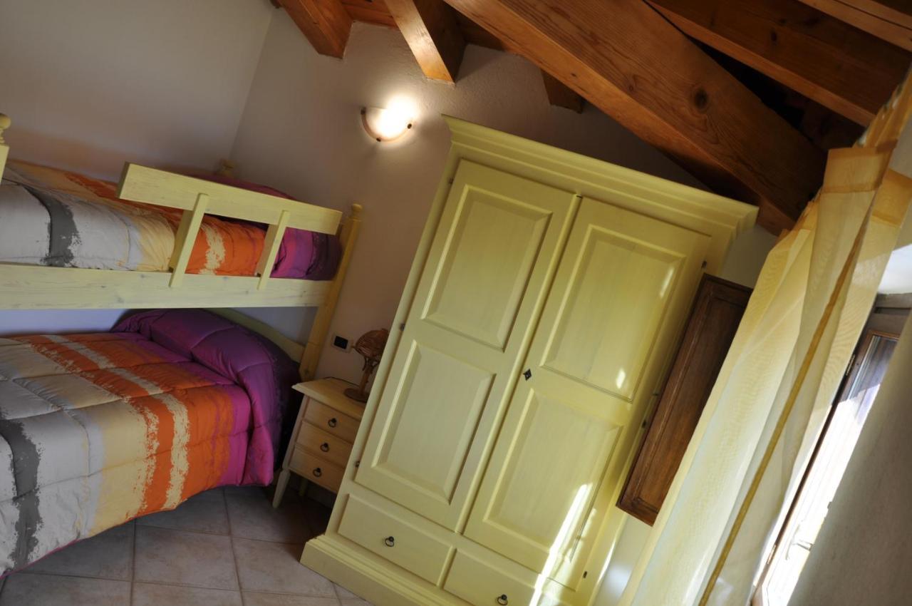 B&B Casa Ghiani Isili ภายนอก รูปภาพ