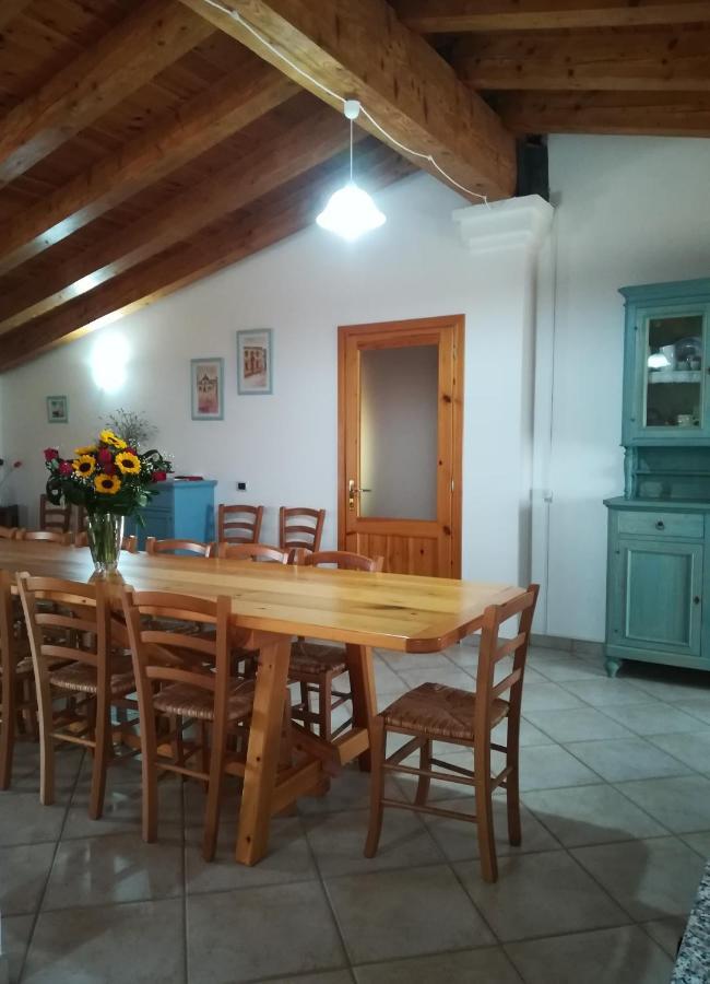 B&B Casa Ghiani Isili ภายนอก รูปภาพ