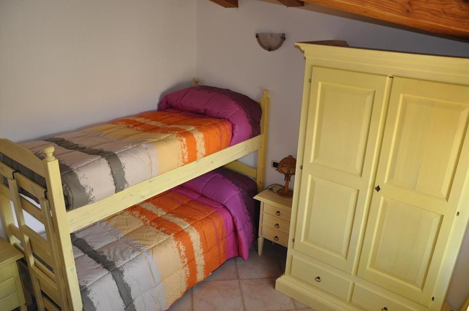 B&B Casa Ghiani Isili ภายนอก รูปภาพ